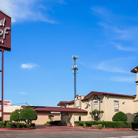 Red Roof Inn North Dallas - Park Central Bagian luar foto
