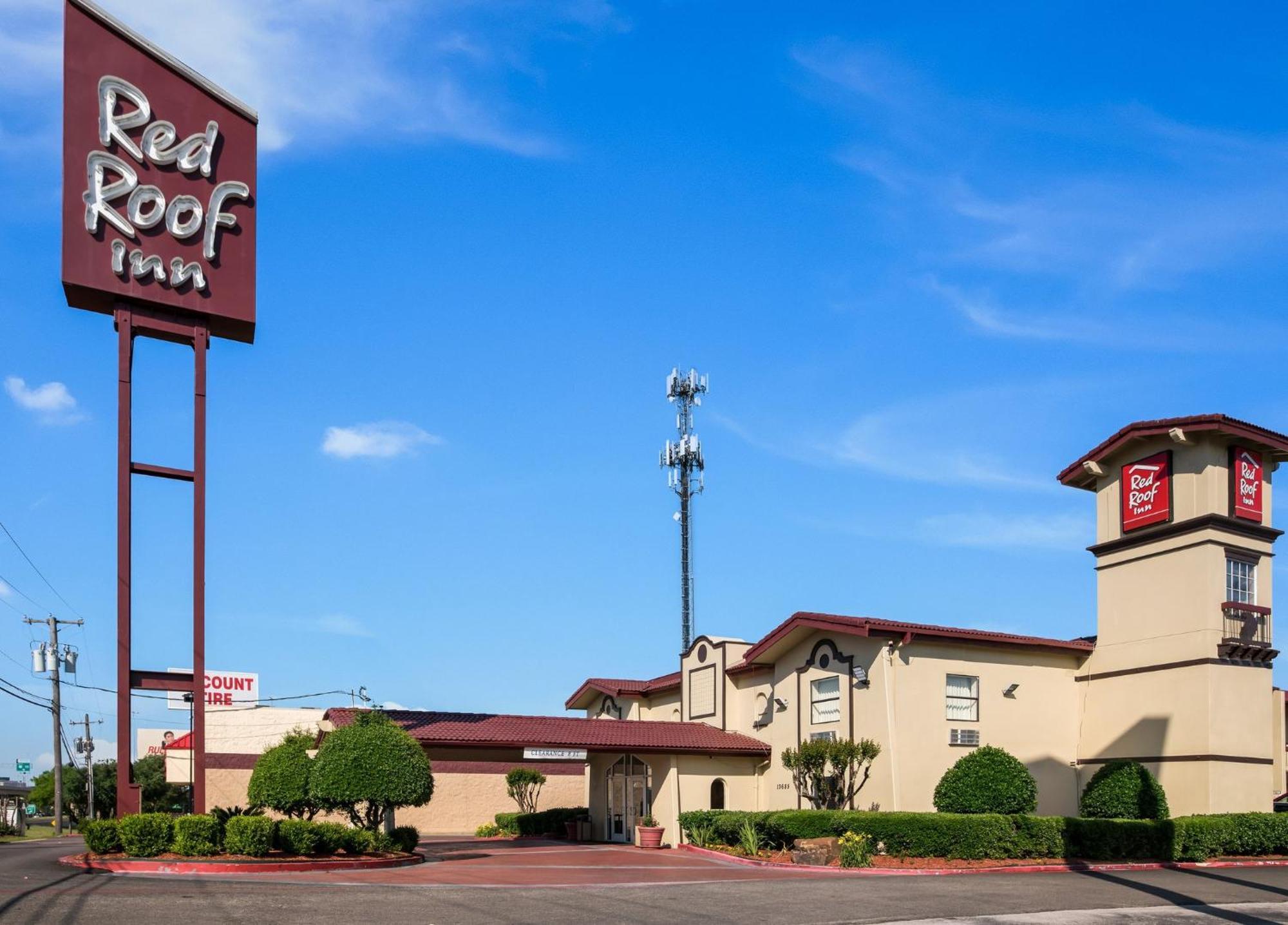 Red Roof Inn North Dallas - Park Central Bagian luar foto