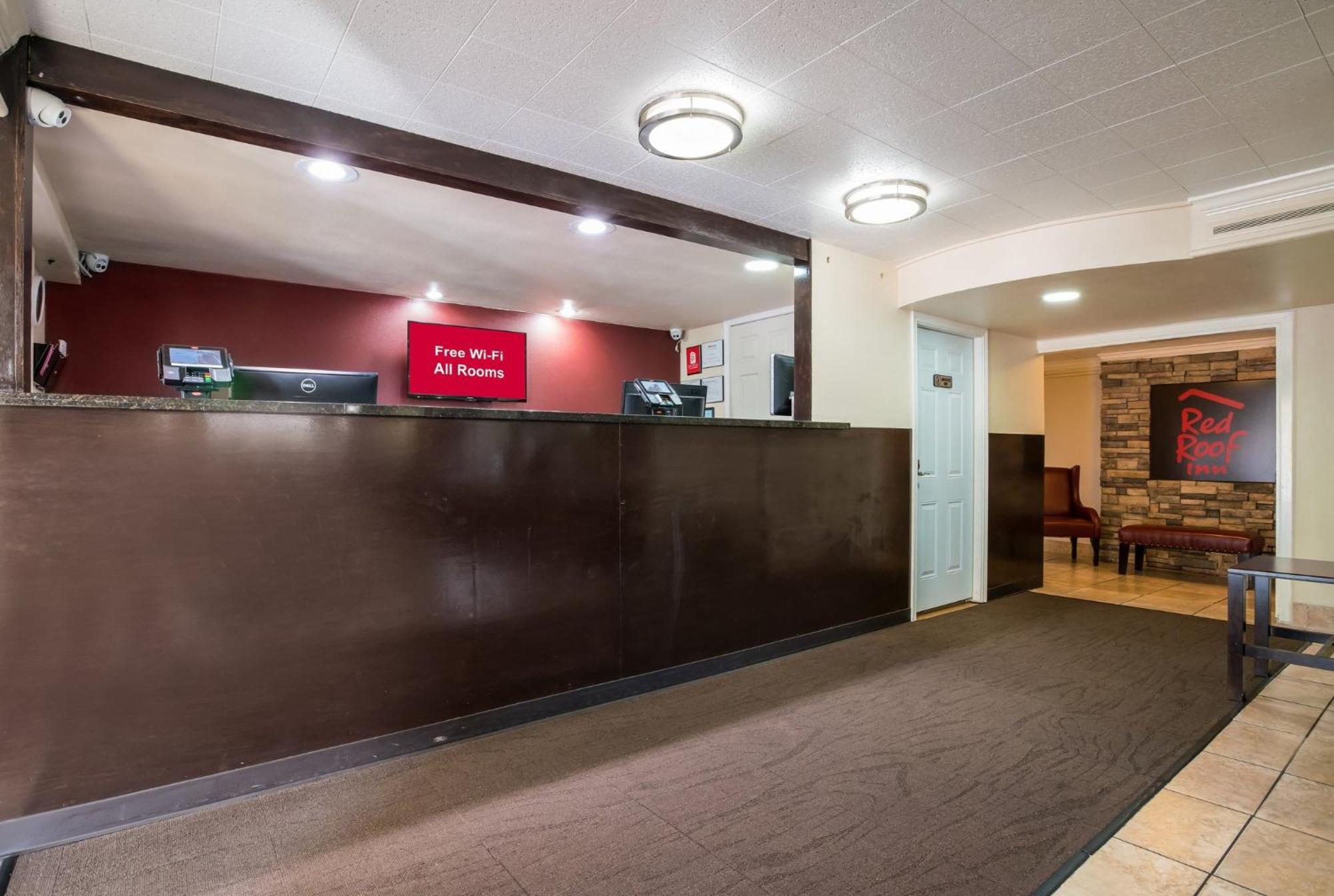 Red Roof Inn North Dallas - Park Central Bagian luar foto