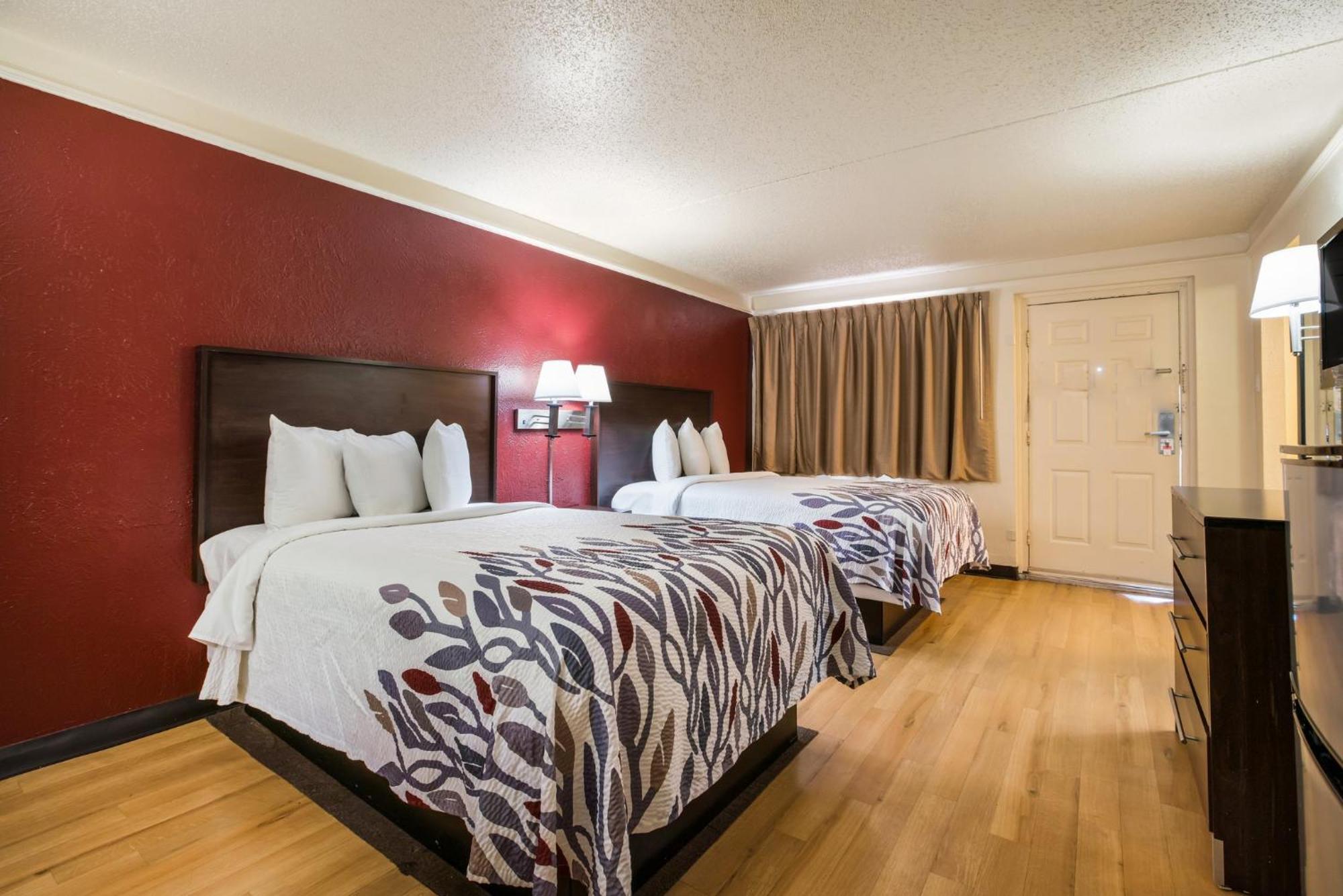 Red Roof Inn North Dallas - Park Central Bagian luar foto