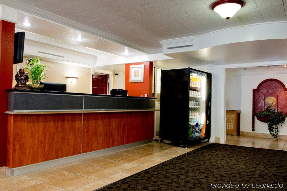 Red Roof Inn North Dallas - Park Central Bagian luar foto